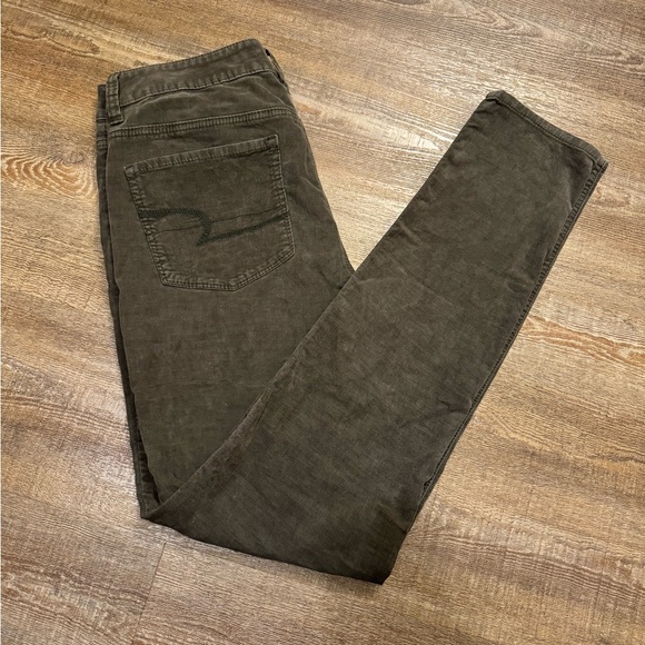 American Eagle Corduroy Pants - Picture 1 of 7